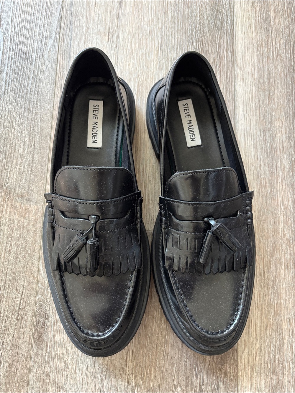 Steve Madden Black Tassel Fringe Slip-On Loafers. Only worn once. Brand new.